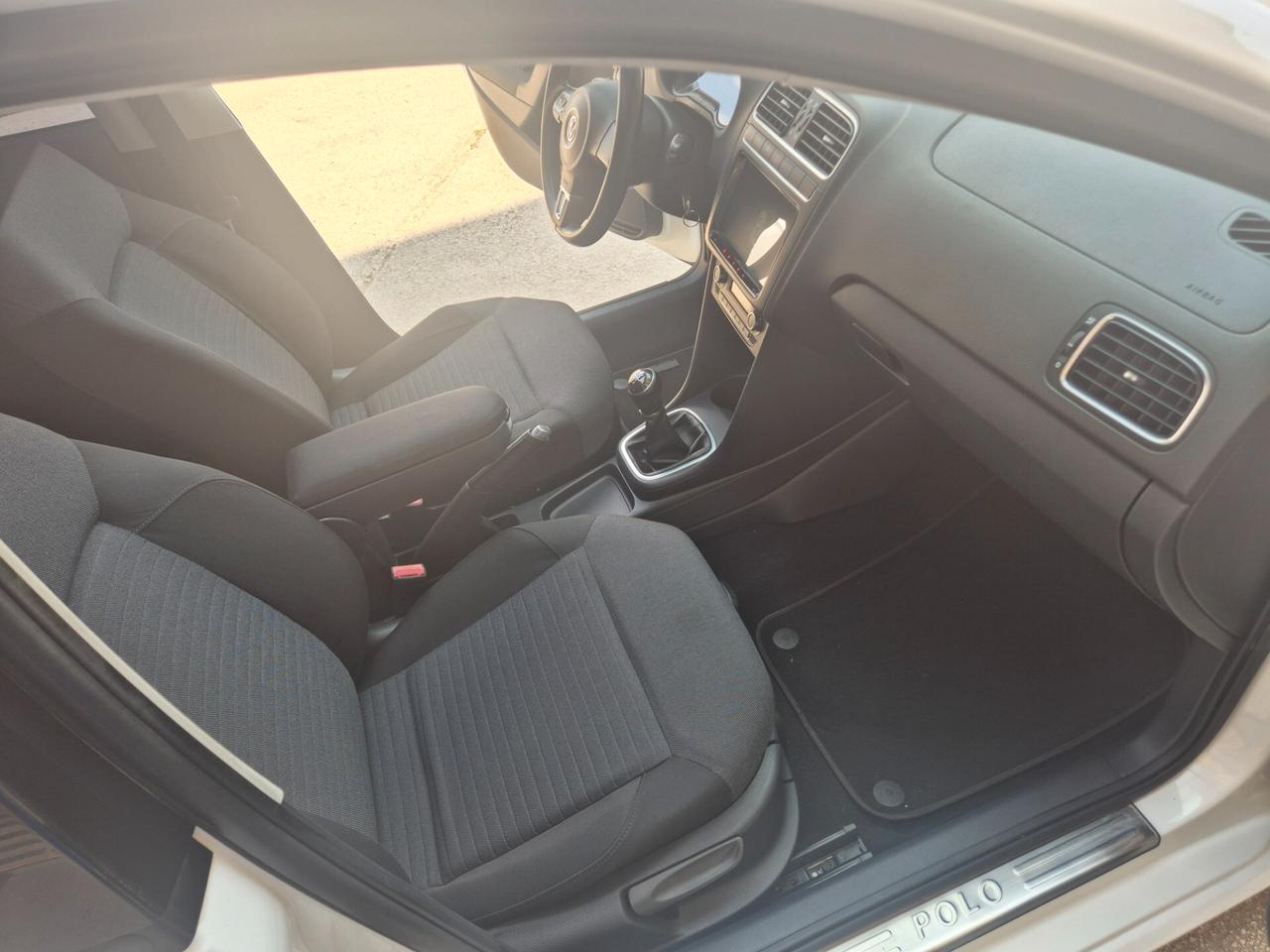 VW POLO 1.2 DIESEL TETTO APRIBILE NAVIGATORE KM CERT
