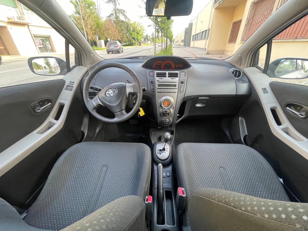 Toyota Yaris 1.4 D-4D DPF 5 porte M-MT Sol