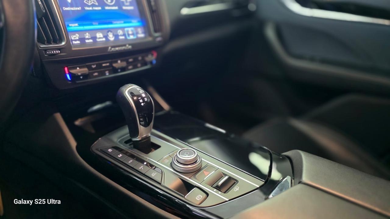 Maserati Levante V6 Diesel AWD Gransport