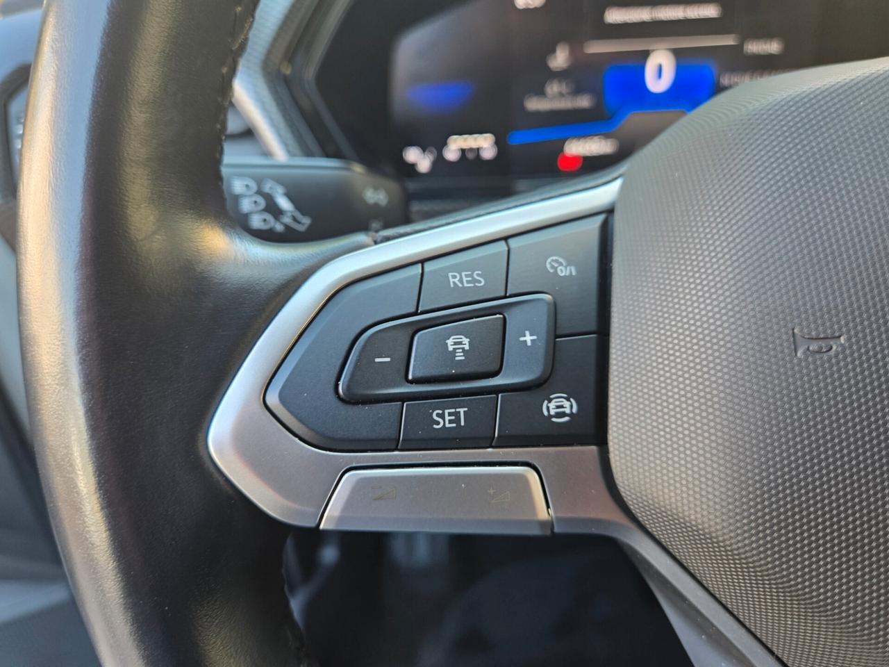 T-Cross 1.0 TSI 110 CV Style Telecamera