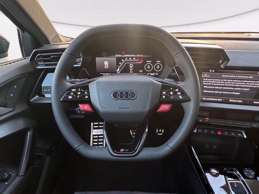 AUDI Rs3 sedan 2.5 tfsi quattro s-tronic del 2025