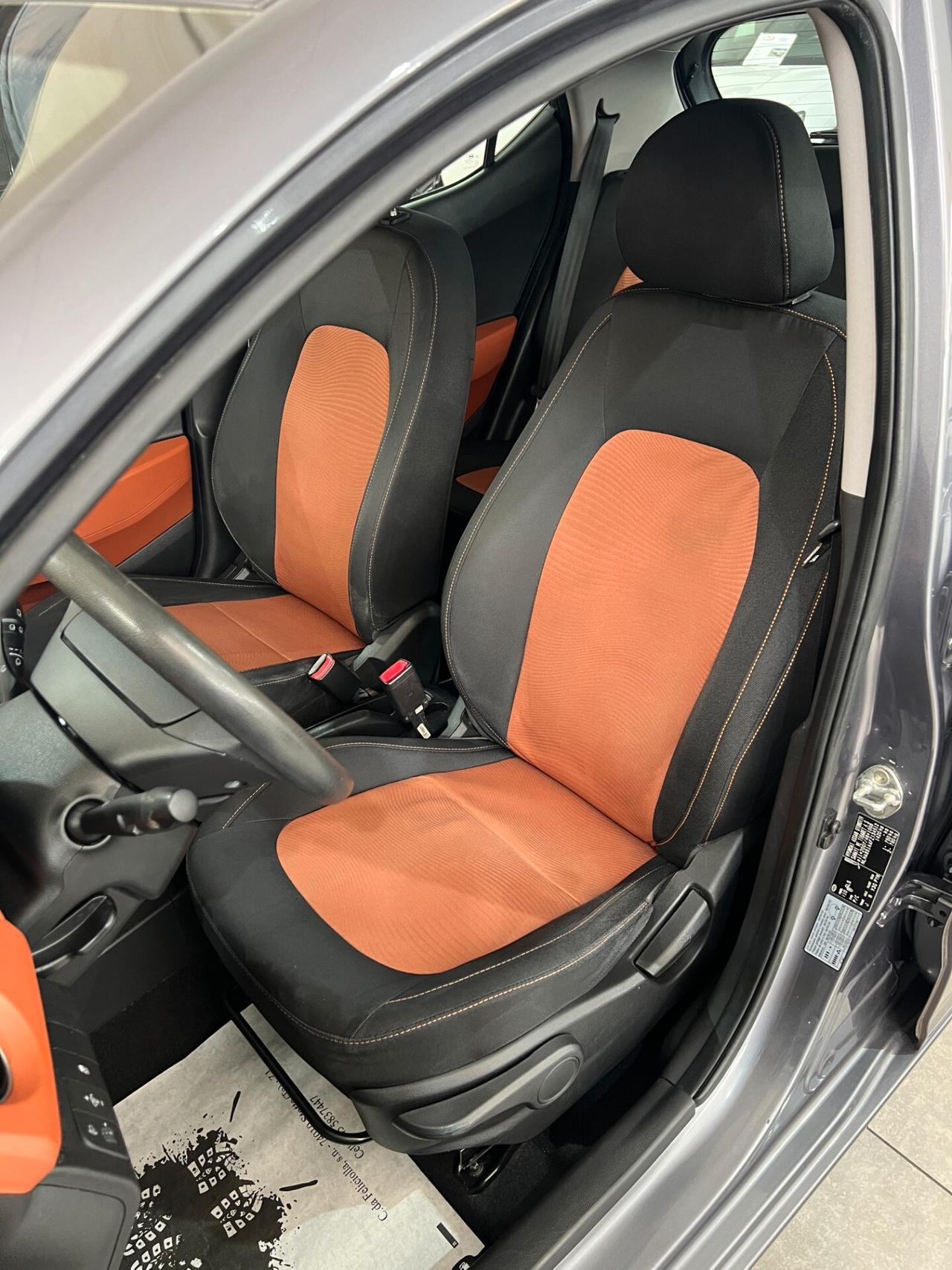 Hyundai i10 1.2 65 CV - STYLE - 2015