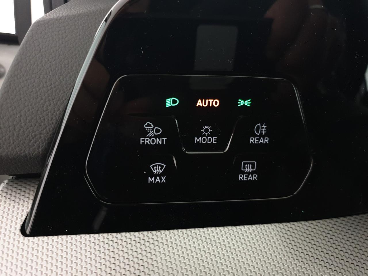Volkswagen Golf 1.5 tsi ehybrid style 204cv dsg