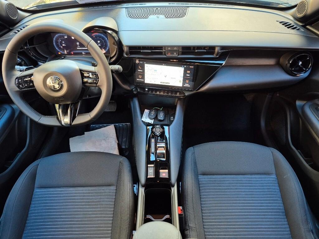 Alfa Romeo Junior 1.2 136 CV Hybrid eDCT6