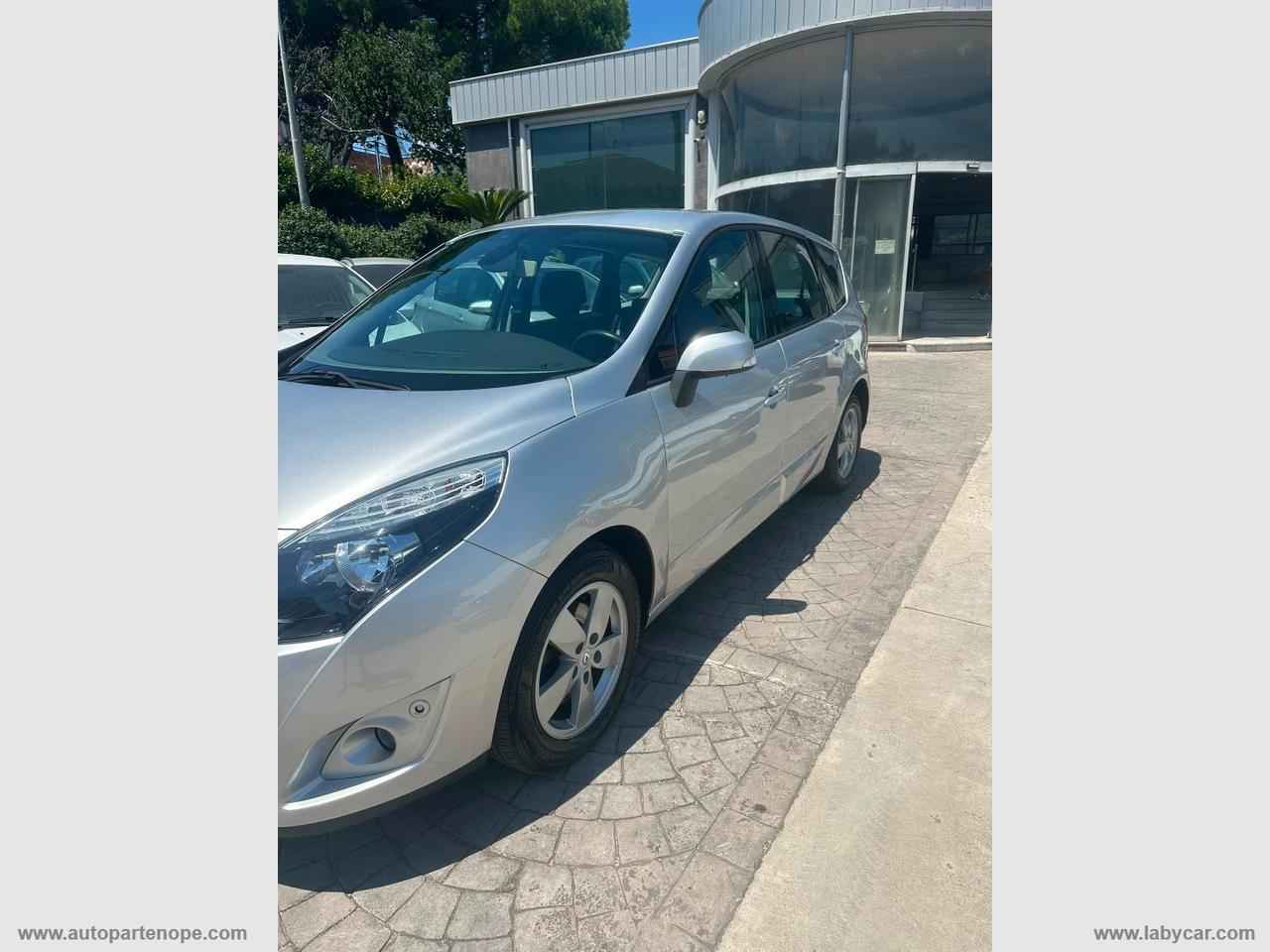 RENAULT Scénic X-Mod 1.6 dCi 130 CV Dynamique