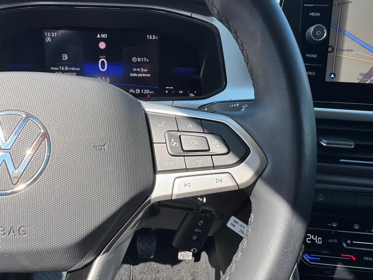 Volkswagen T-Roc 1.0 TSI Style ADATTA A NEOPTANTATI