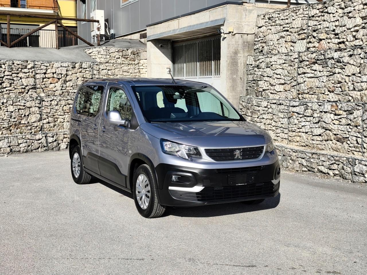 Peugeot Rifter BlueHDi 100 S&S Active Prezzo IVA Inclusa, Navi, FULL!