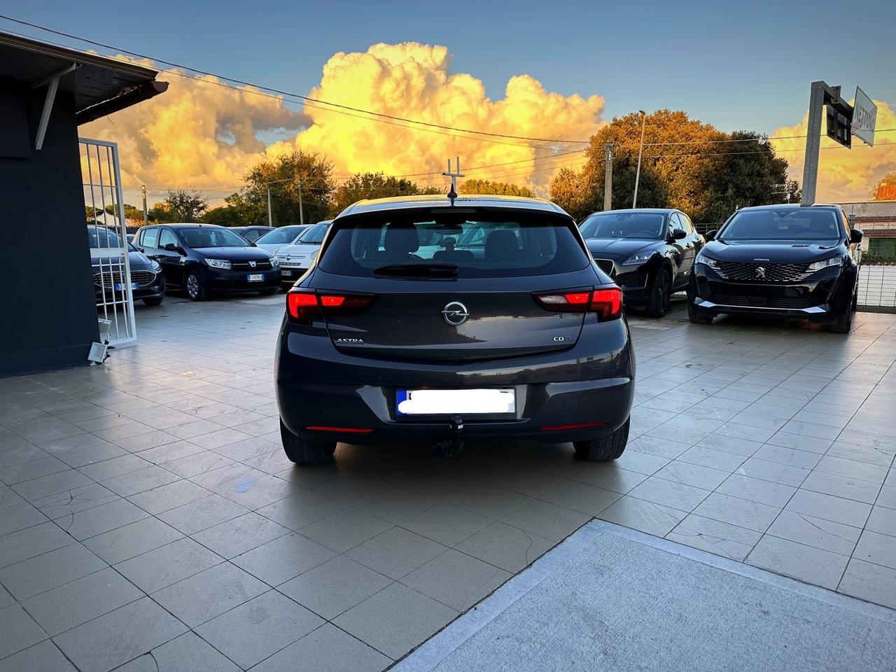 Opel Astra 1.6 CDTI EcoFLEX S&S 4 porte Elective Garanzia 12 Mesi