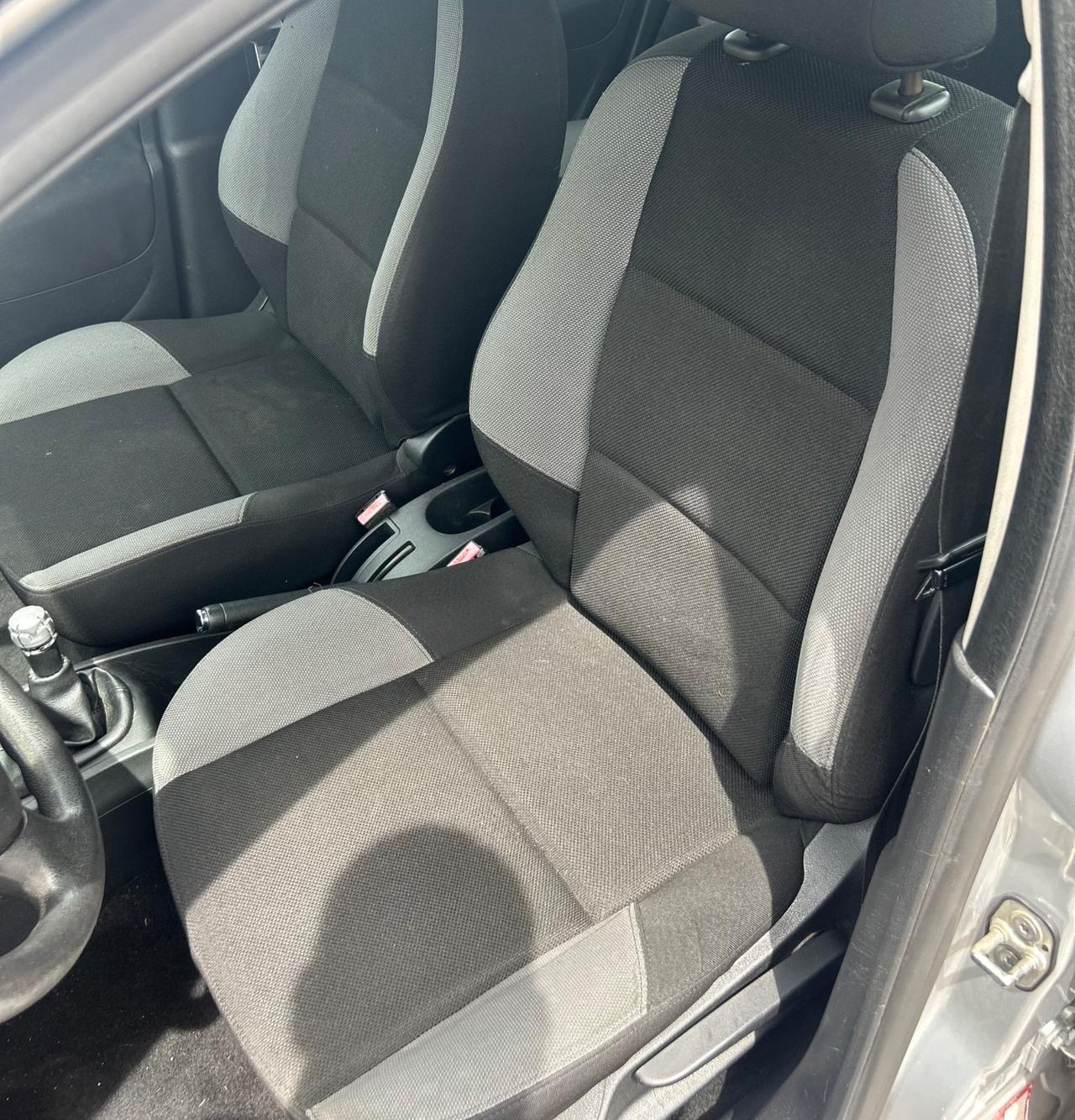 Peugeot 207 1.4 VTi 95CV 5p. Active XS Neopatentati