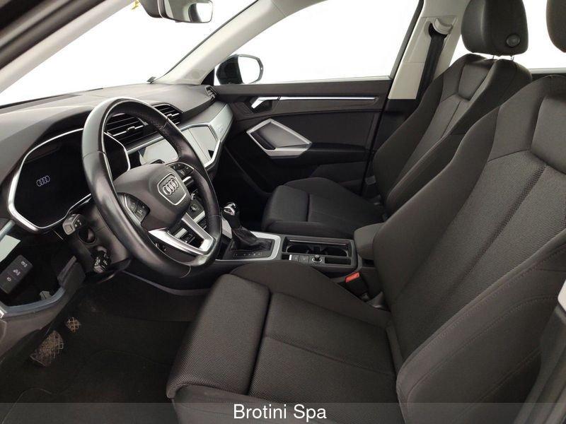 Audi Q3 Q3 45 TFSI e S tronic S line edition
