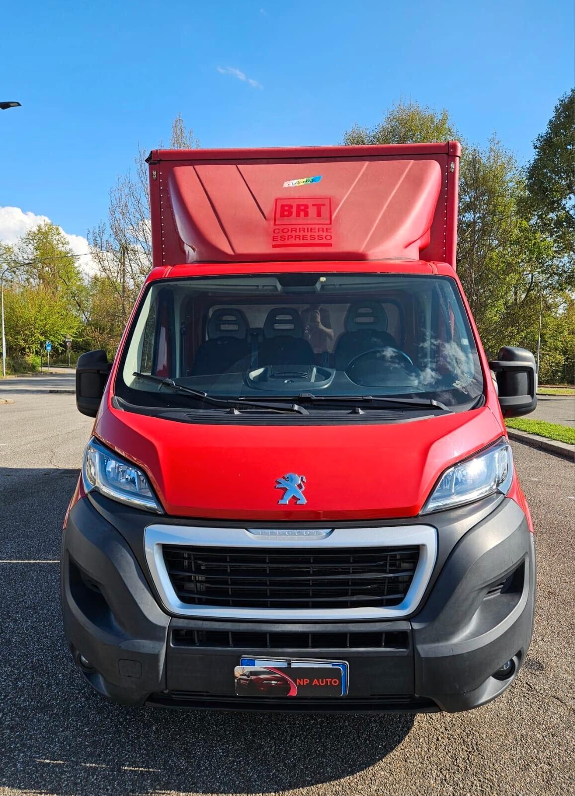 Peugeot Boxer 335 2.2 BlueHDi 140 S&S PLM Cassonato