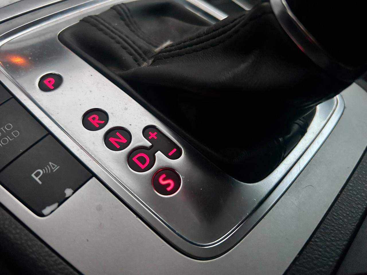 Volkswagen Passat *ONESTA* *CAMBIO AUTOMATICO* *COSTA POCO*