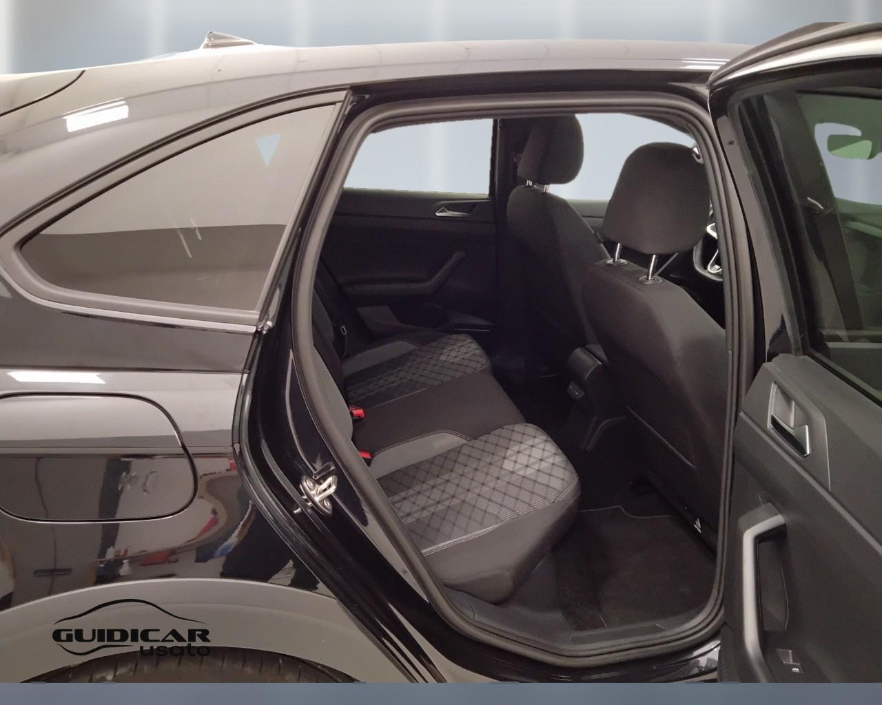 VOLKSWAGEN Taigo - Taigo 1.0 tsi R-Line 115cv