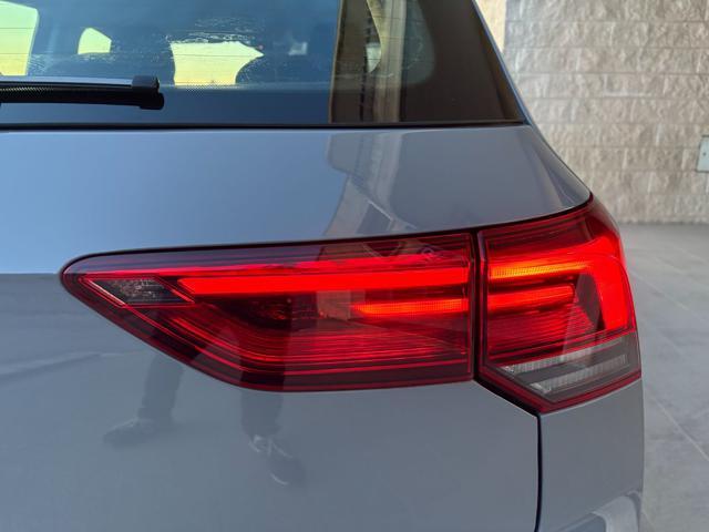 VOLKSWAGEN Golf 2.0 TDI DSG SCR Life COCKPIT-LUCI AMBIENTE