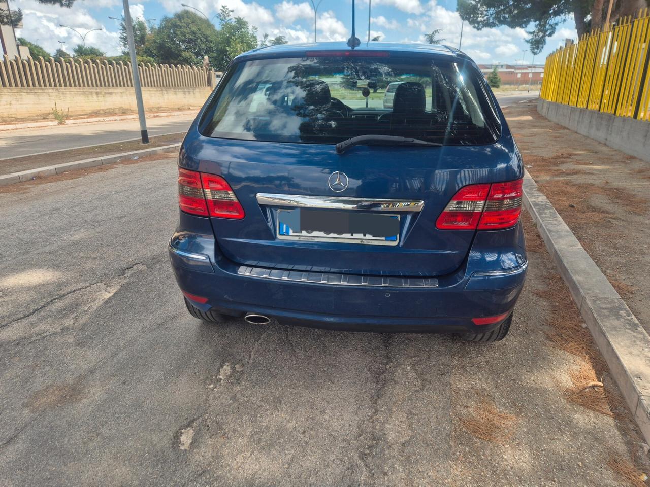 Mercedes classe B 180 SPORT 109CV ANNO 2010