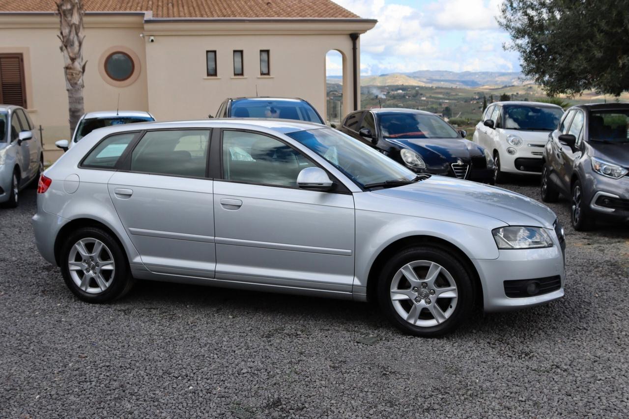 Audi A3 1.6 TDI 105 CV CR Ambition