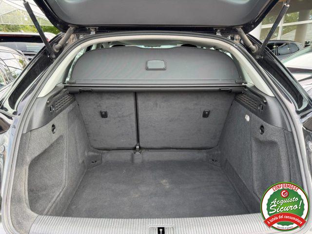 AUDI Q3 2.0 TDI 120 CV Business