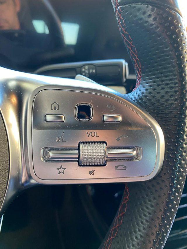 MERCEDES-BENZ A 180 A 180 4p. Premium