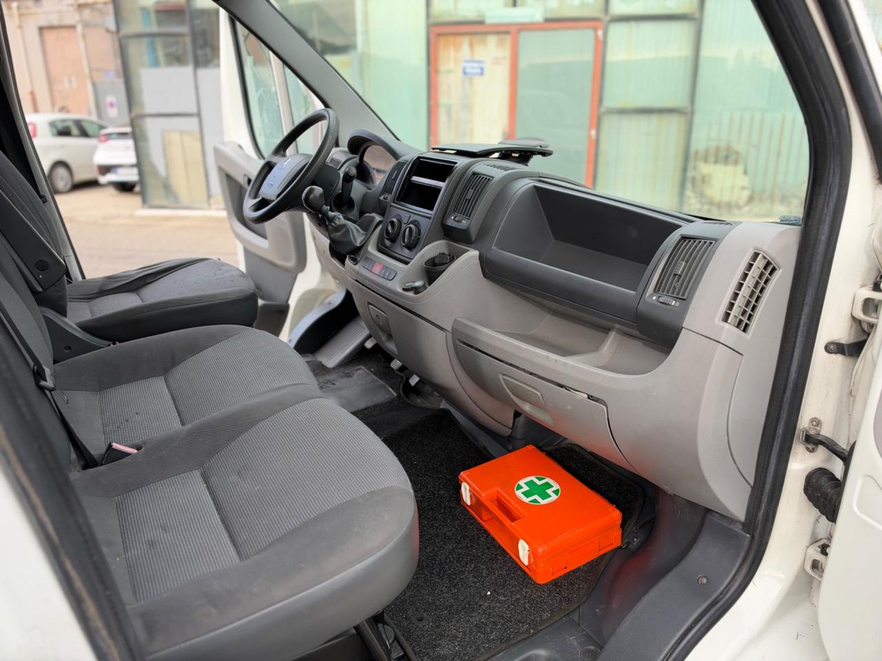 Peugeot Boxer 333 2.2 HDI 120 PC-TN Isotermico
