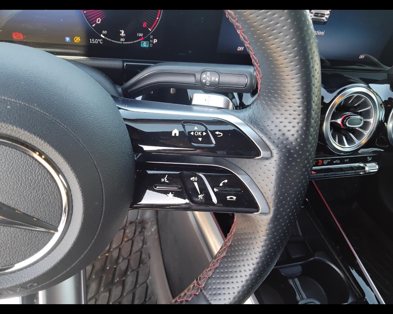 Mercedes-Benz GLA-H247 2023 - GLA 180 d AMG Line Advanced Plus auto