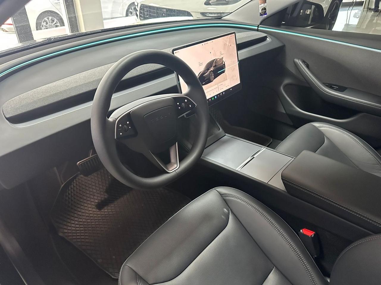 Tesla Model 3 Standard Range RWD SINGLE MOTO #7142