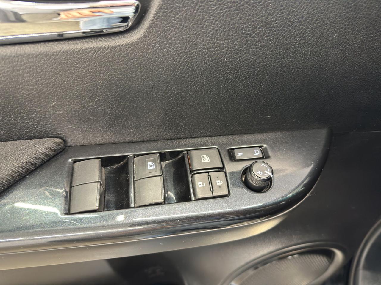 Toyota Hilux 2.4 4x4 DC Lounge