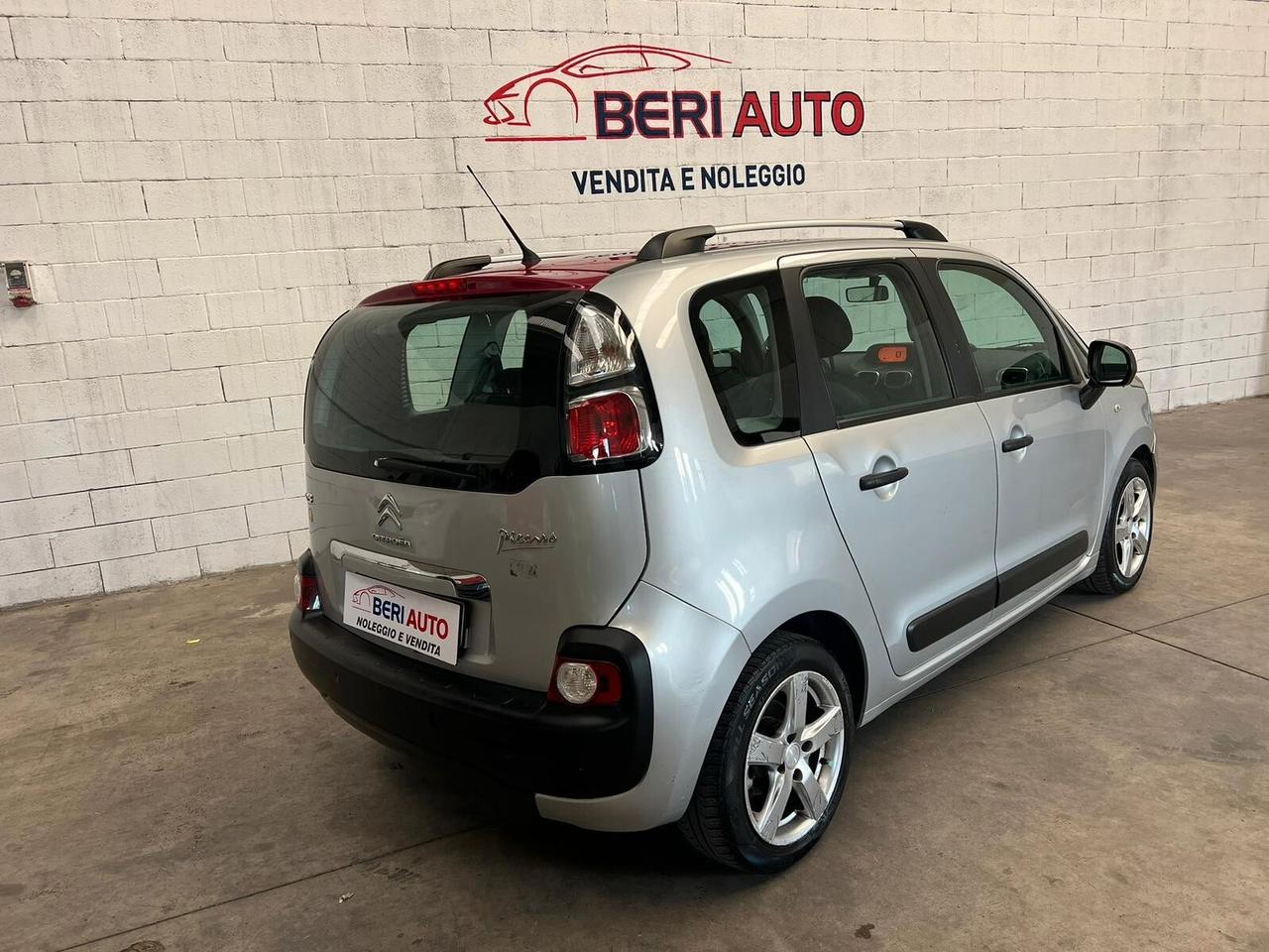 Citroen C3 Picasso adatta neopatentati