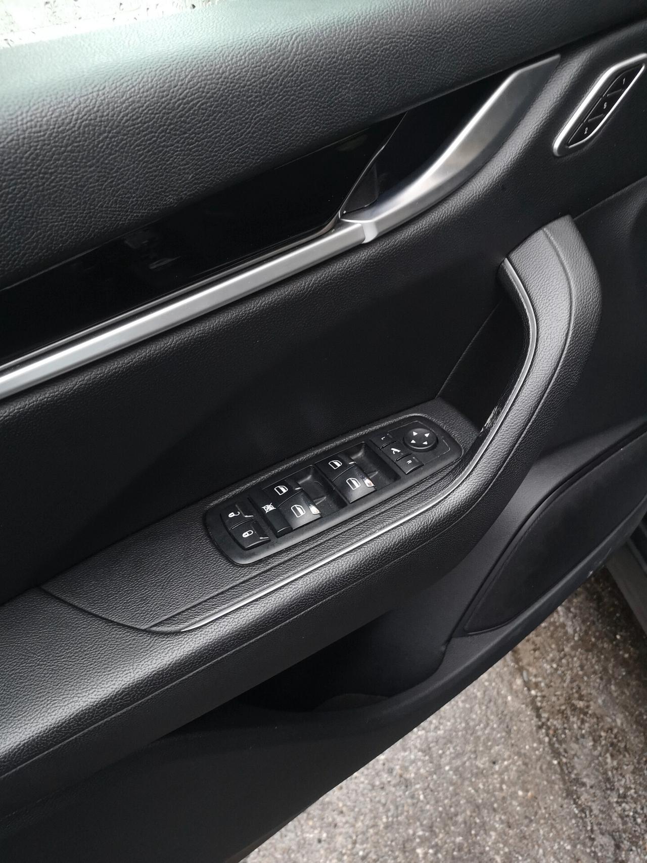 Maserati Levante 3.0 Diesel - Pochi Km