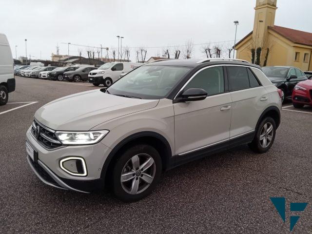 VOLKSWAGEN T-Roc 2.0 TDI SCR 150 CV DSG R-Line