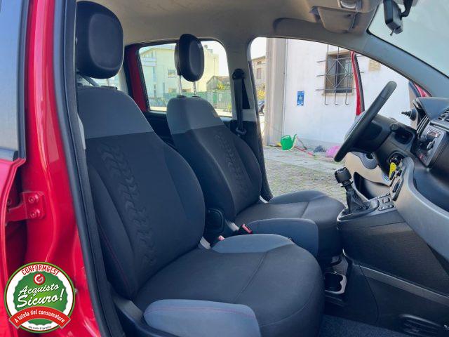FIAT Panda 1.0 FireFly S&S Hybrid - PER NEOPATENTATO -