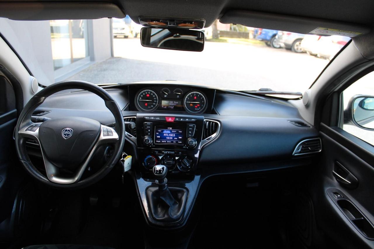 Lancia Ypsilon 1.2 69 CV 5 porte GPL Ecochic Gold