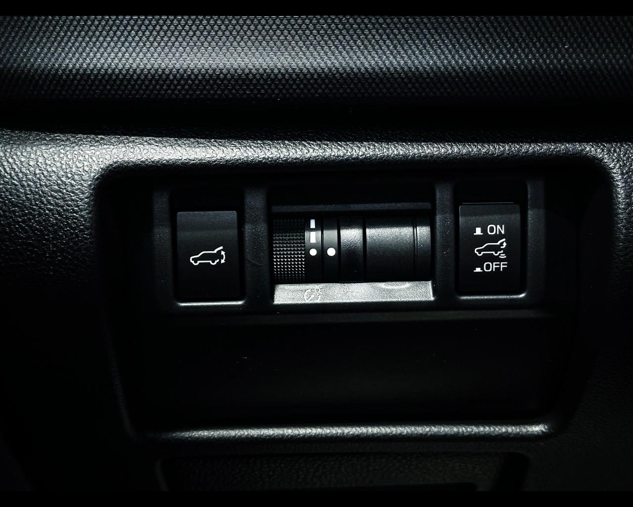 SUBARU MY 25 PREMIUM