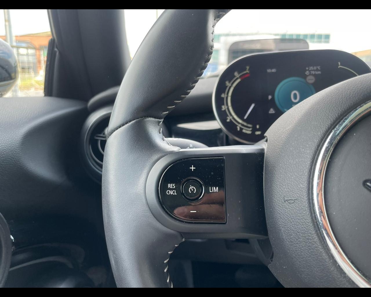 MINI Mini 4ª serie (F56) - Mini 1.5 Cooper Yours