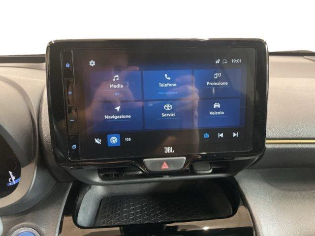 TOYOTA Yaris Cross 1.5 Hybrid 5p. E-CVT AWD-i Premiere