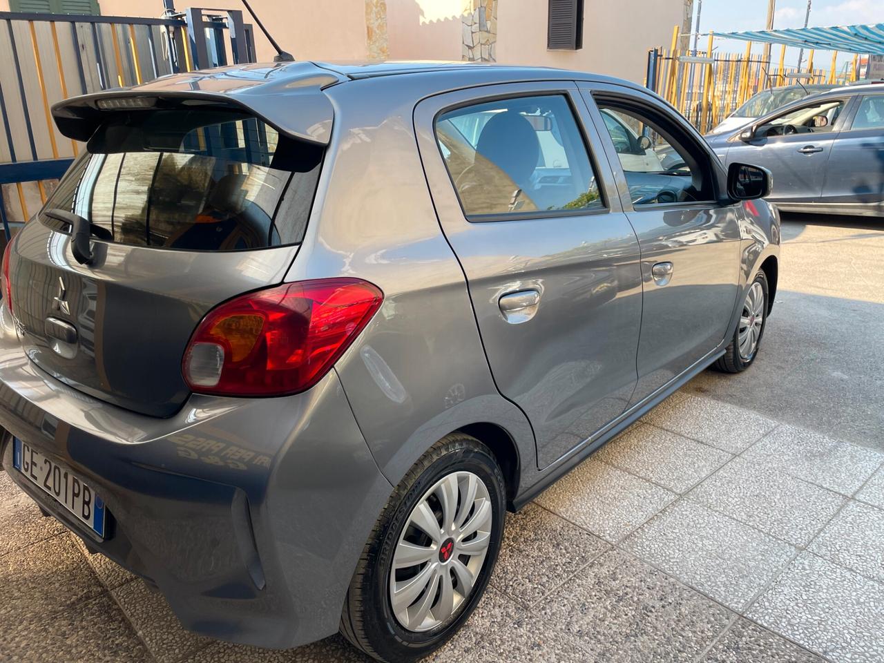 Mitsubishi Space Star 1.0 bi-fuel GPL Intense