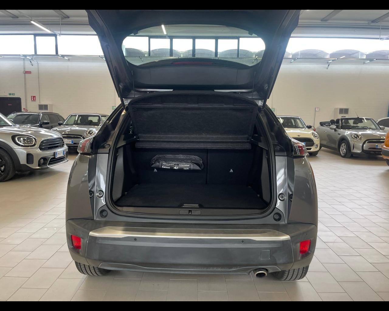 PEUGEOT 2008 2ª serie - 2008 BlueHDi 110 S&S Allure