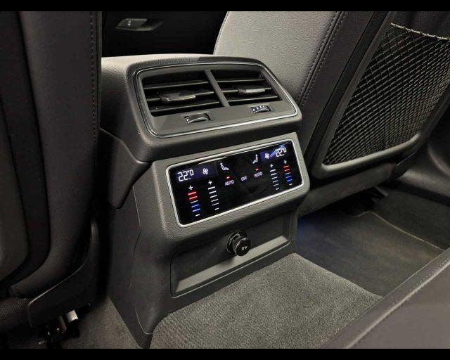 AUDI A6 Avant 45 3.0 TDI quattro ultra S tronic S line ed