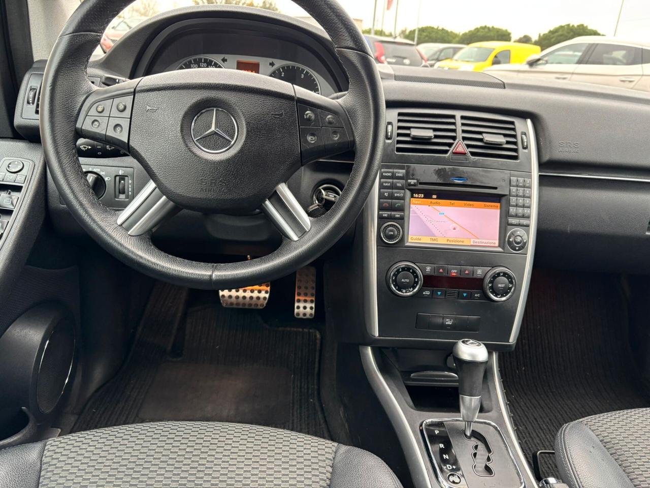 Mercedes-benz B 200 CDI Premium