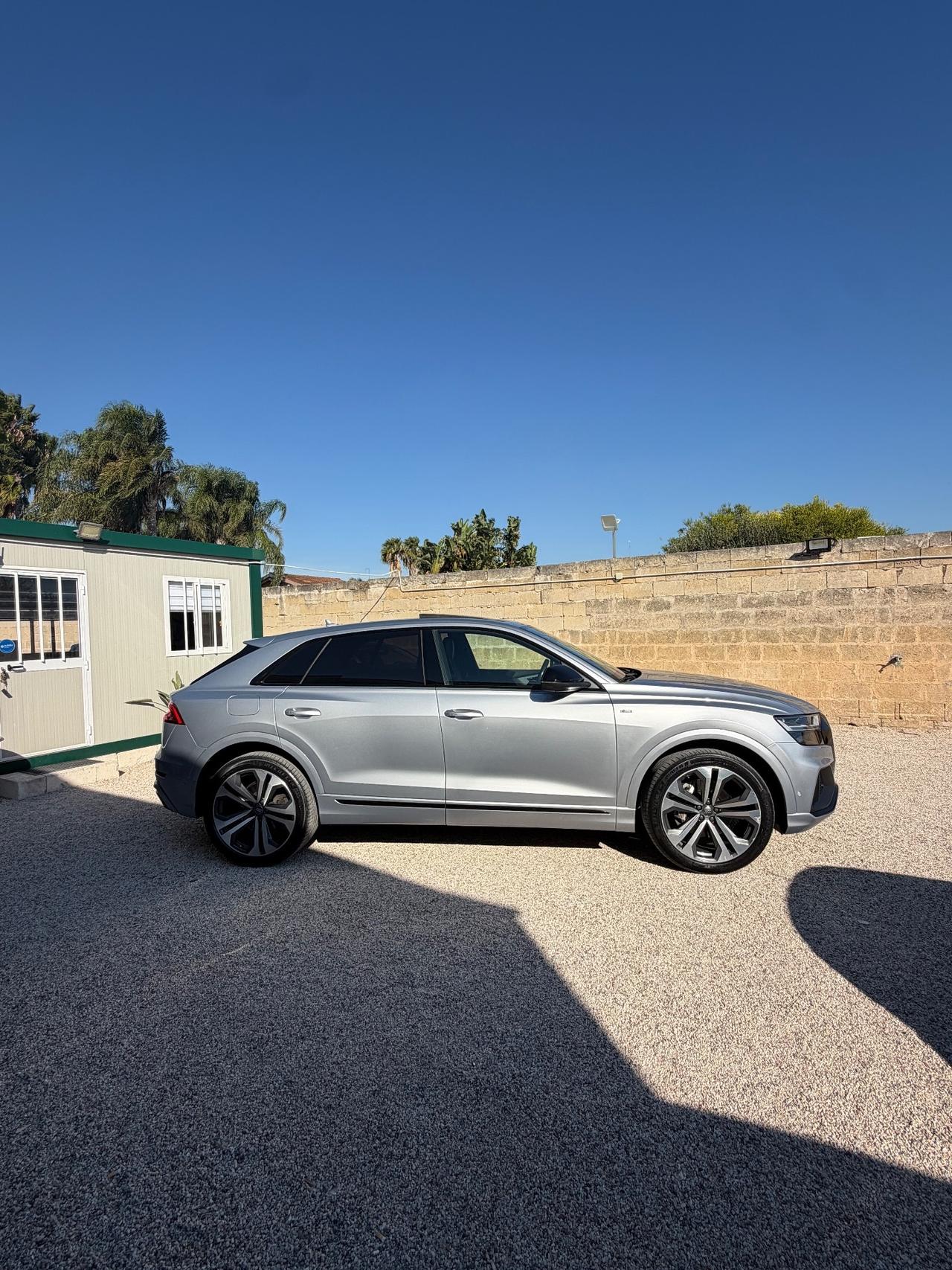 Audi Q8 50 TDI 286 CV quattro tiptronic Sport