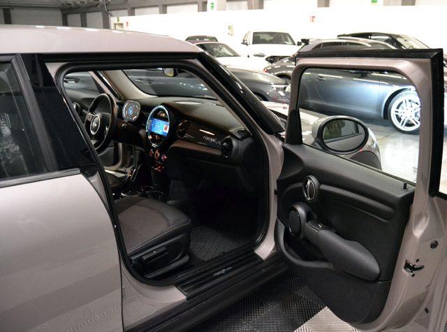 MINI One 1.5 Camden 5 porte Automatica Ok Neopatentati **