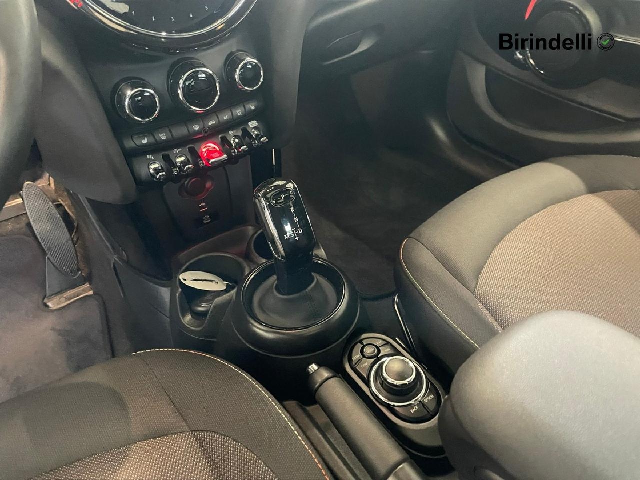 MINI Mini 5 porte (F55) - Mini 1.5 Cooper Classic 5 porte