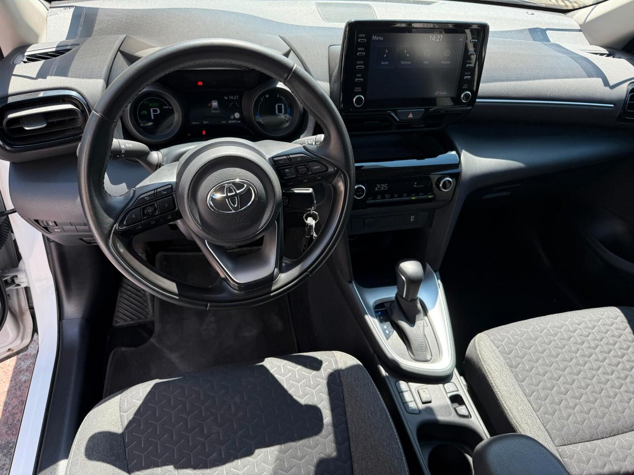 Toyota Yaris Cross Hybrid *CARPLAY