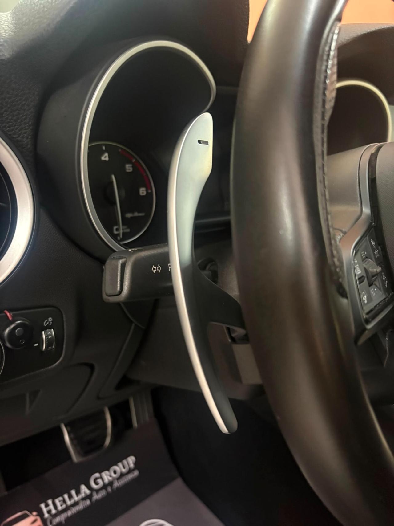 Alfa Romeo Stelvio Veloce Nero vulcano Total black