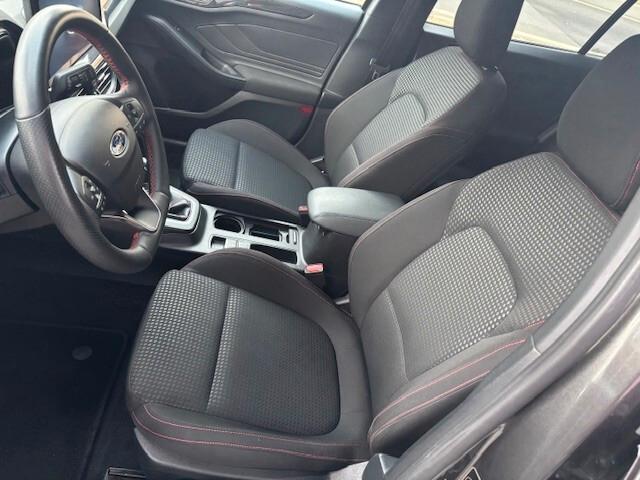 Ford Focus 1.0 EcoBoost Hybrid 125 CV 5p. ST-Line