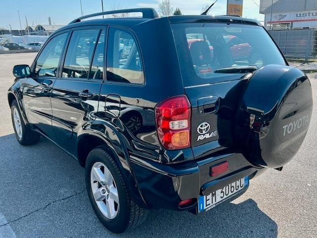 Toyota RAV 4 RAV4 2.0 D-4D 5 porte Sol 4x4