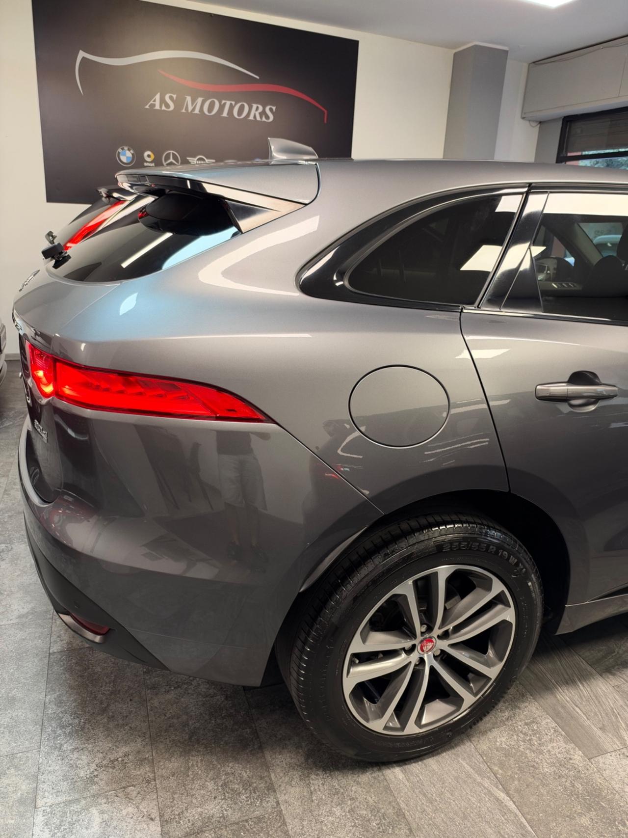Jaguar F-Pace 2.0 D 180 CV AWD R-Sport