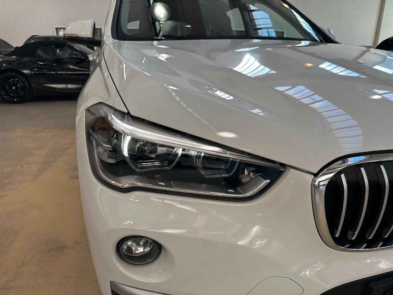 BMW X1 sdrive18i xLine 140cv