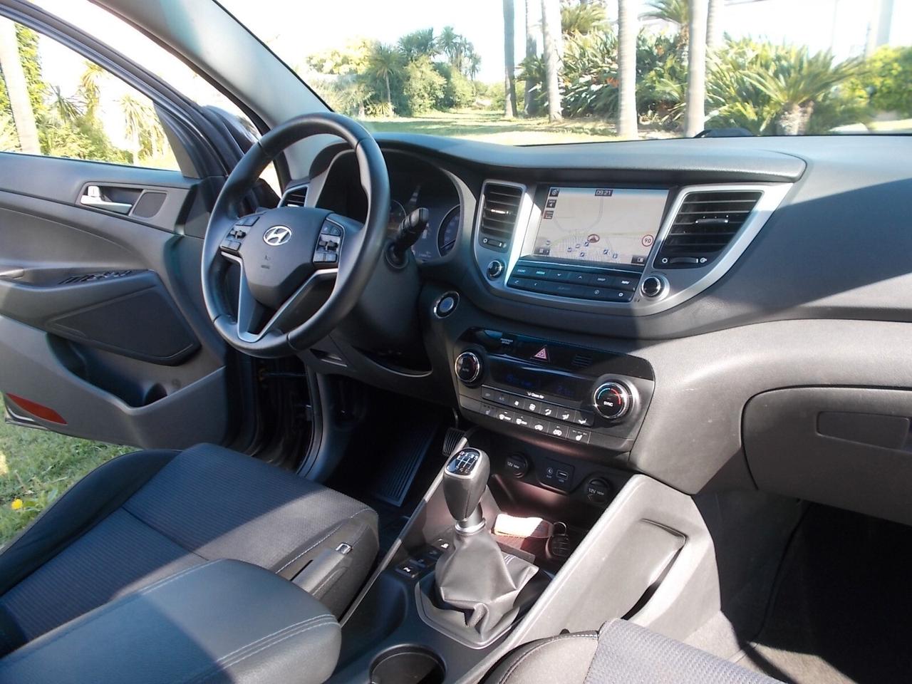 Hyundai Tucson 1.7 CRDi 115cv *FULL OPT* comeNUOVA
