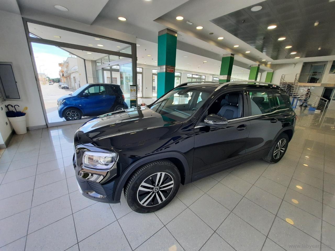 MERCEDES-BENZ GLB 200 d Automatic Sport