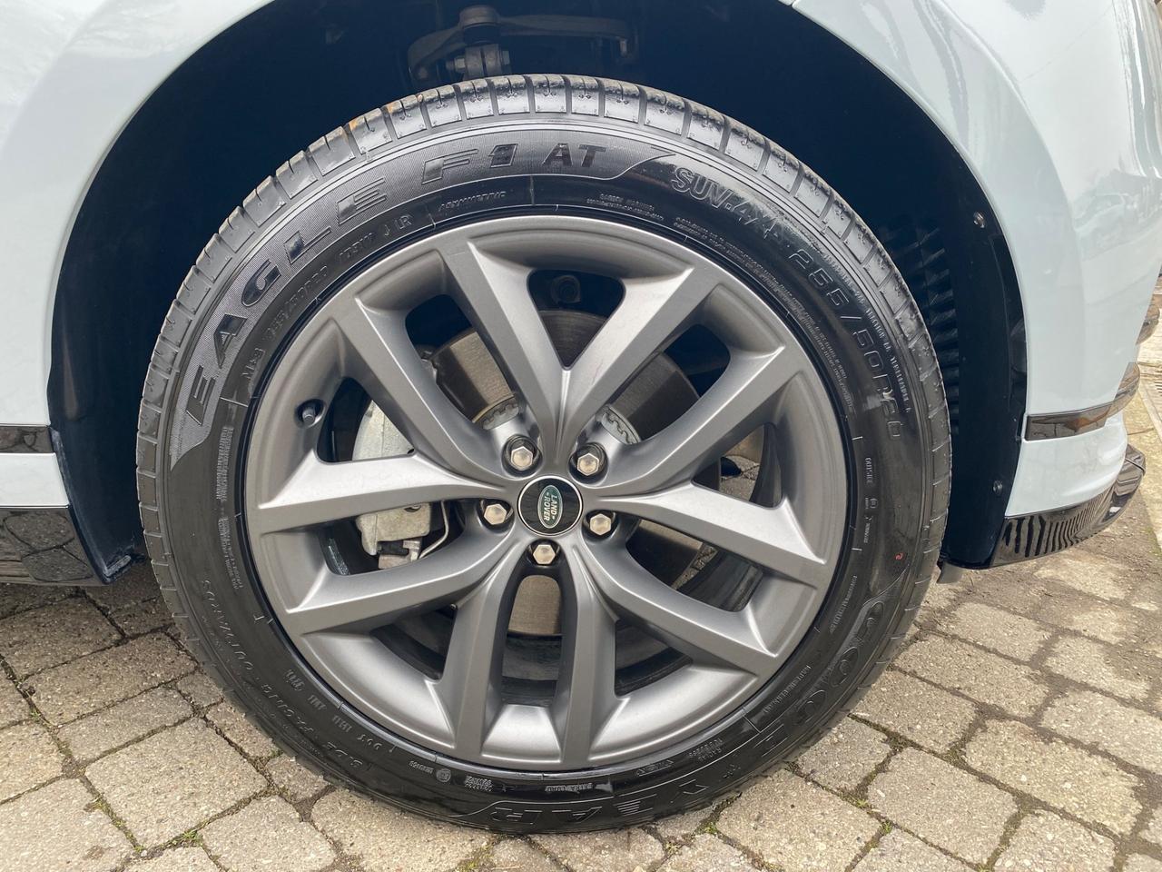 Land Rover Range Velar 2.0 Si4 250 CV Dynamic SE